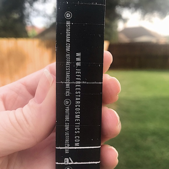 🆕HTF&RETIRED JEFFREE ⭐️X SHANE DAWSON VLL(WTF?)NICE PINK MATTE COLOR NWT&NIB - Picture 14 of 14